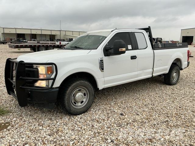 Ford F-250 皮卡车