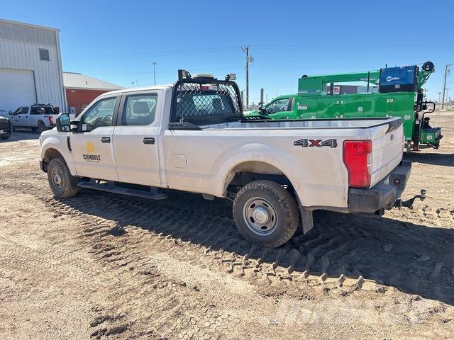 Ford F-250 皮卡车