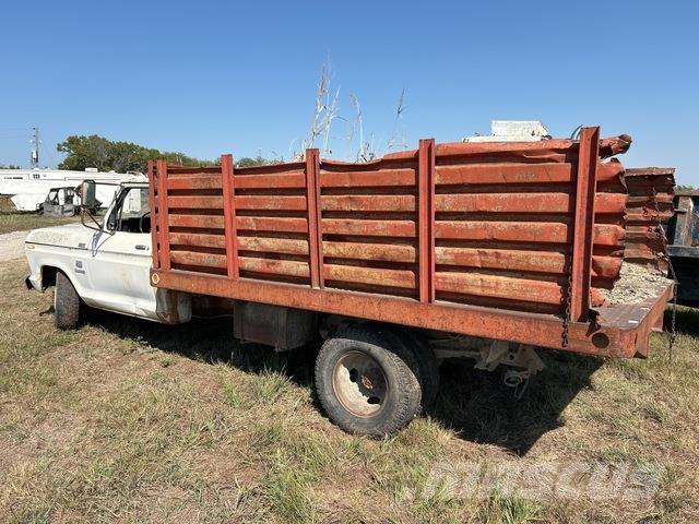 Ford F-350 自卸式货车