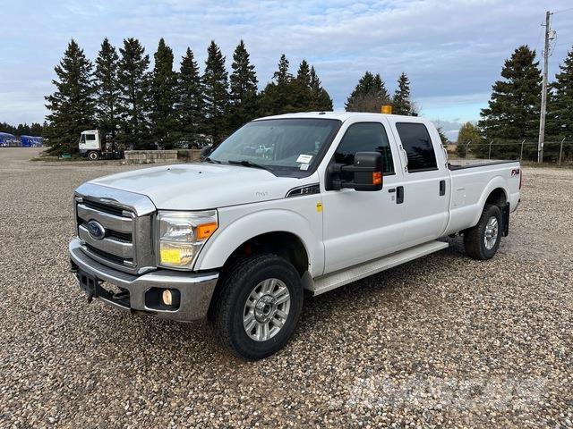 Ford F-350 皮卡车