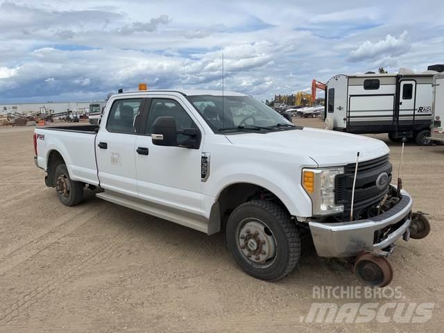 Ford F-350 其他