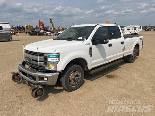 Ford F-350 其他
