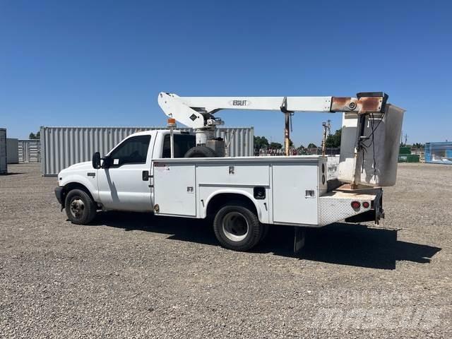 Ford F-350 车载式高空作业车
