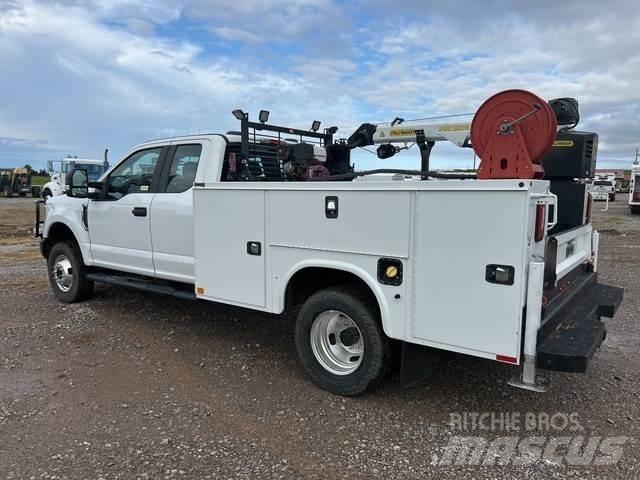 Ford F-350 市政车