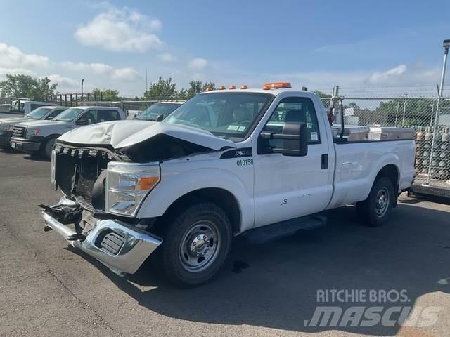 Ford F-350 其他