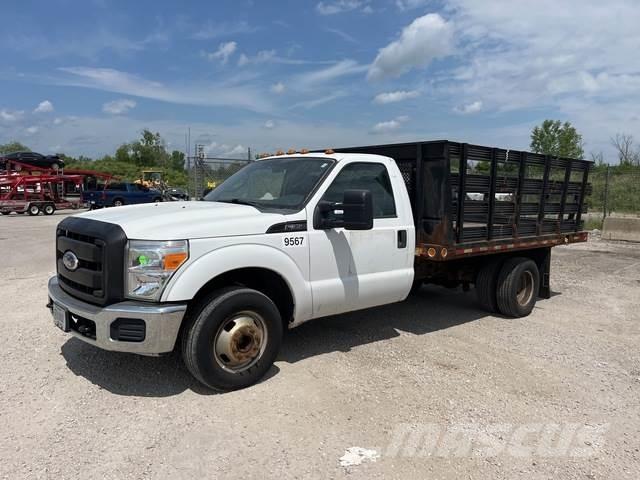 Ford F-350 平板栏板货车