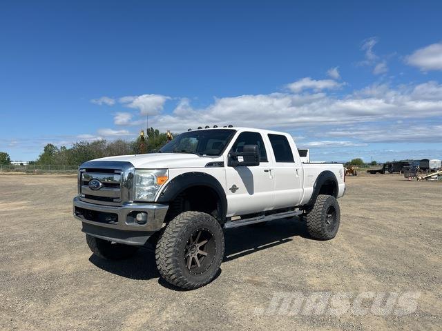 Ford F-350 皮卡车