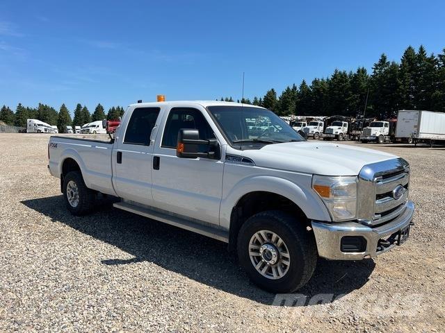 Ford F-350 皮卡车