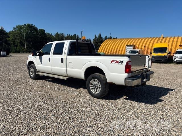 Ford F-350 皮卡车