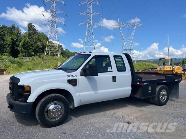 Ford F-350 平板栏板货车