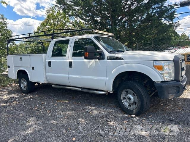 Ford F-350 皮卡车