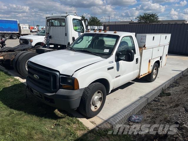 Ford F-350 皮卡车