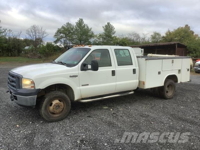 Ford F-350 皮卡车
