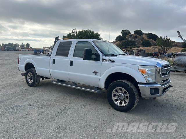 Ford F-350 皮卡车