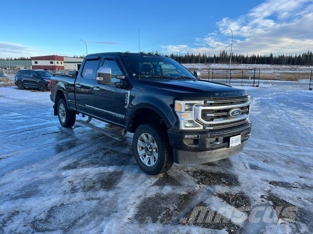 Ford F-350 皮卡车