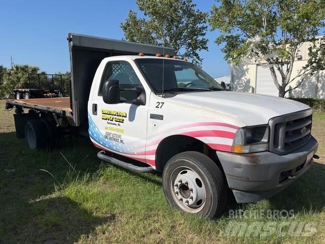 Ford F-450 平板栏板货车