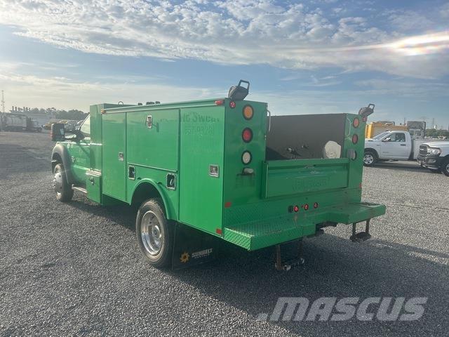 Ford F-450 市政车