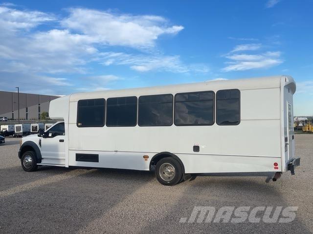 Ford F-550 汽车