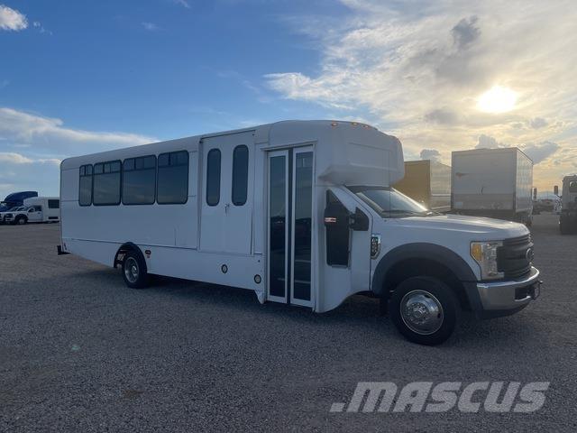 Ford F-550 汽车