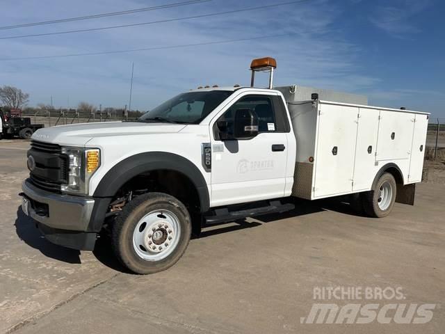 Ford F-550 市政车