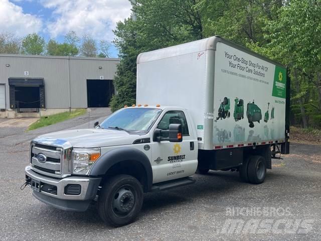 Ford F-550 厢式货车