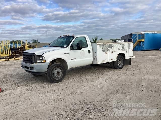 Ford F-550 皮卡车