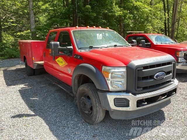 Ford F-550 皮卡车