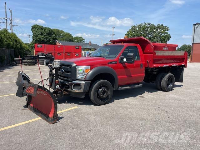 Ford F-550 推雪机