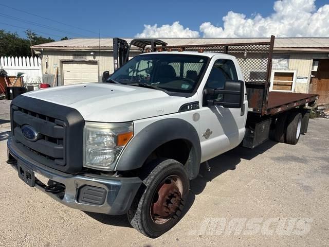 Ford F-550 自卸式货车