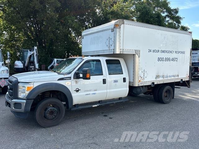 Ford F-550 厢式货车