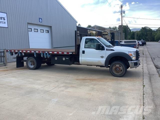 Ford F-550 自卸式货车