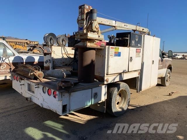 Ford F-550 市政车