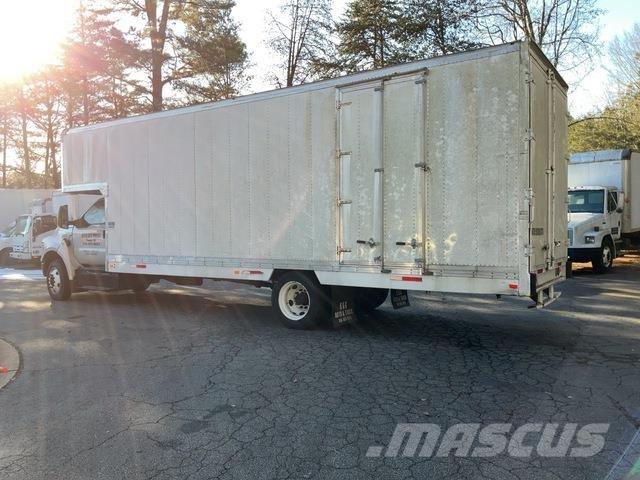 Ford F-650 厢式货车