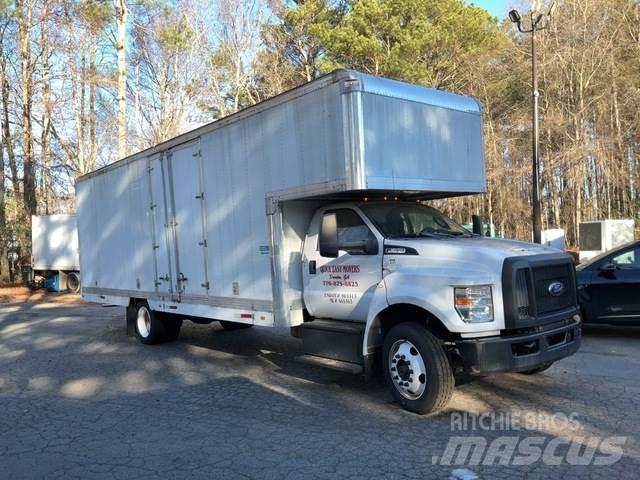 Ford F-650 厢式货车