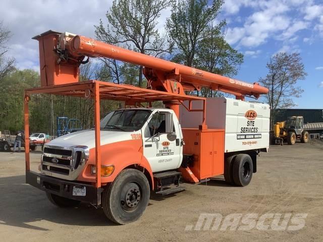 Ford F-650 车载式高空作业车