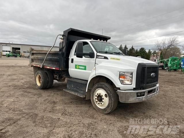 Ford F-650 自卸式货车