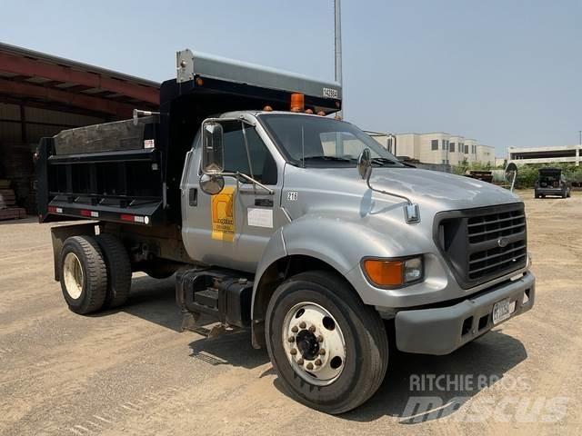 Ford F-650 自卸式货车