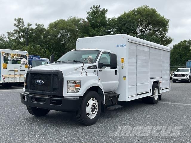 Ford F-650 饮料运输车