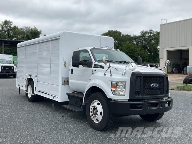 Ford F-650 饮料运输车
