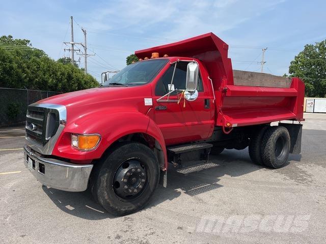 Ford F-650 自卸式货车
