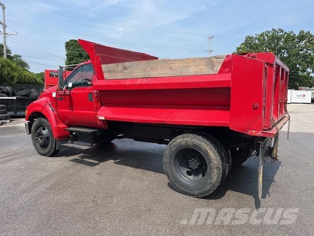 Ford F-650 自卸式货车