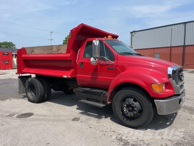 Ford F-650 自卸式货车
