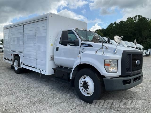 Ford F-650 饮料运输车