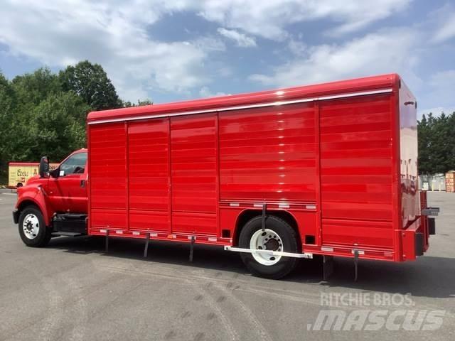 Ford F-650 饮料运输车