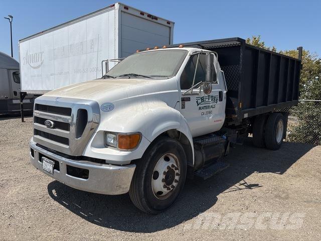 Ford F-650 自卸式货车