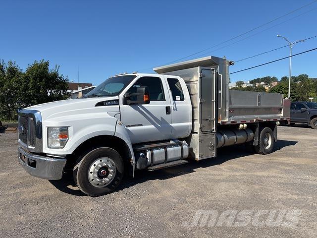 Ford F-650 自卸式货车