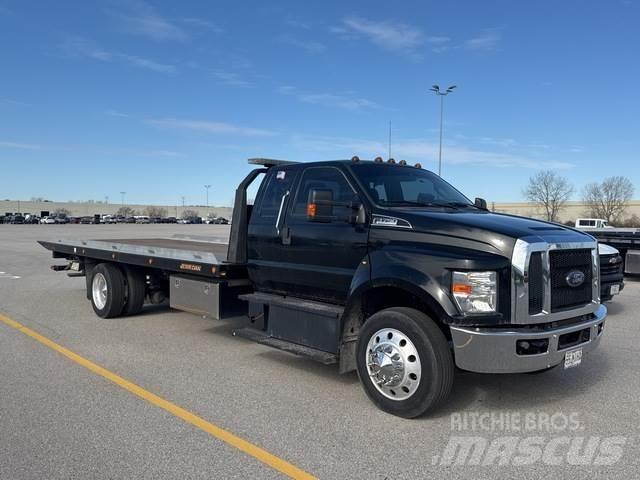 Ford F-750 救援车