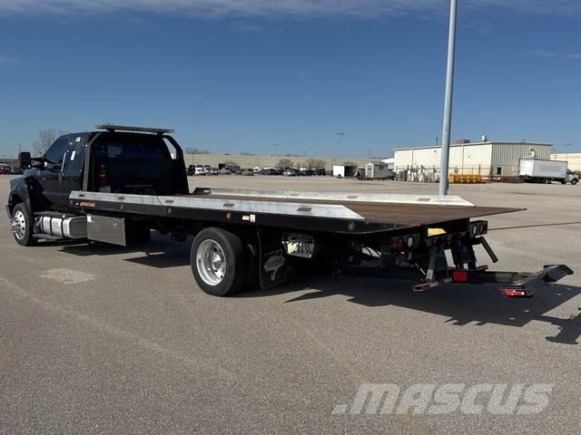 Ford F-750 救援车