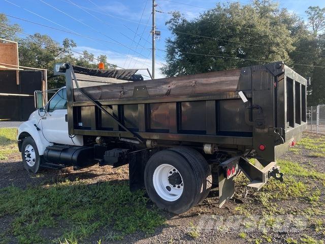 Ford F-750 自卸式货车