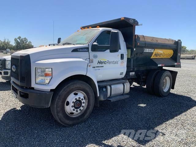Ford F-750 自卸式货车
